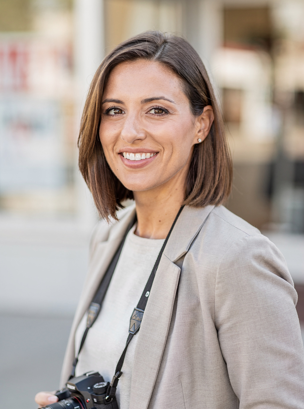 Jessica Schmierer, Owner